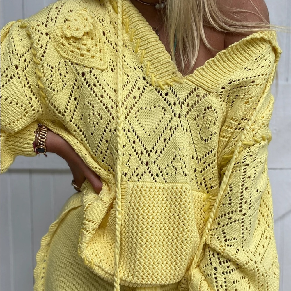 LOVESHACKFANCY SWEATER HOODIE